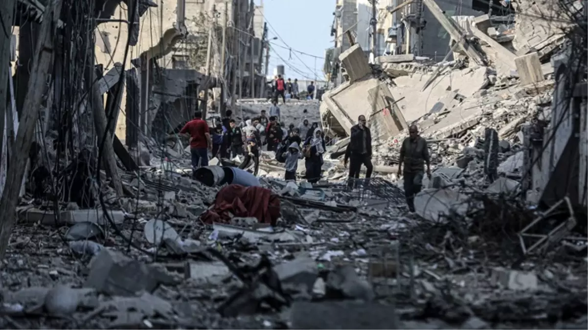 Pakistan Dışişleri Bakanı: İsrail\'in Gazze\'ye yönelik saldırıları soykırım niteliğinde