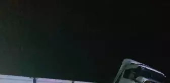 Sivas'ın Şarkışla ve Gemerek ilçelerinde meydana gelen trafik kazalarında 4 kişi yaralandı