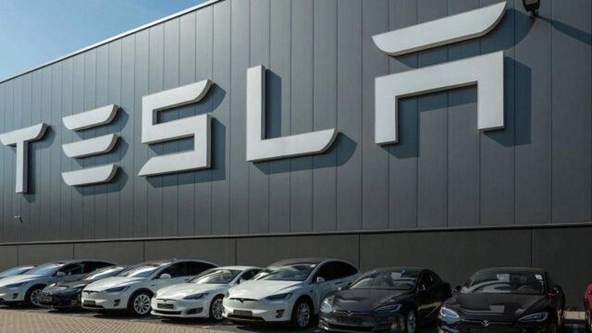 Tesla, Kumanda Pilleri Nedeniyle 155 Bin Dolar Para Cezasına Çarptırıldı