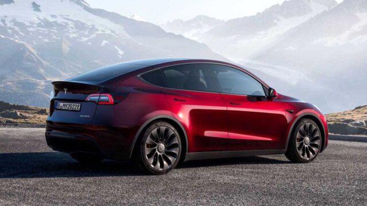Tesla Artık 3. Parti Yazılımları Destekliyor
