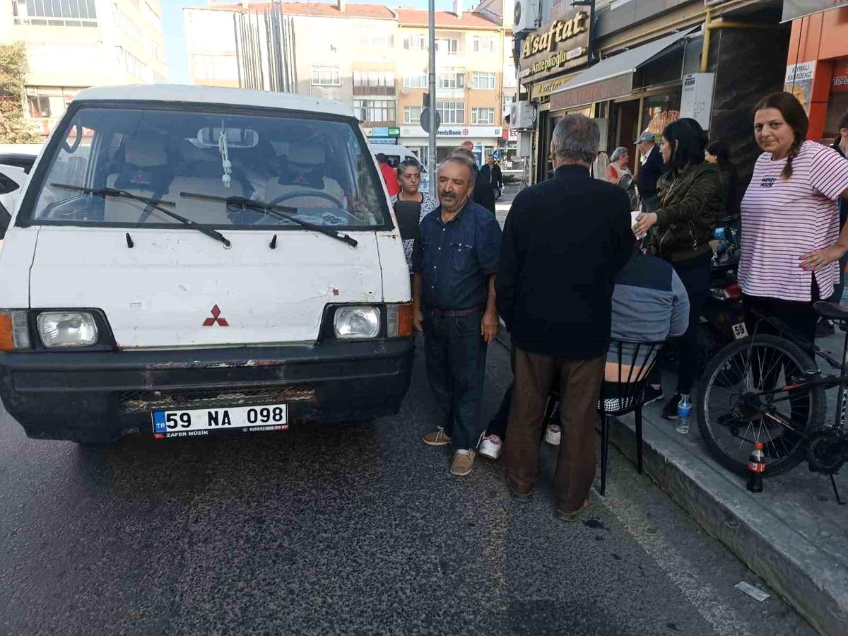 Tekirdağ Muratlı\'da araç çarpması sonucu bir kişi yaralandı