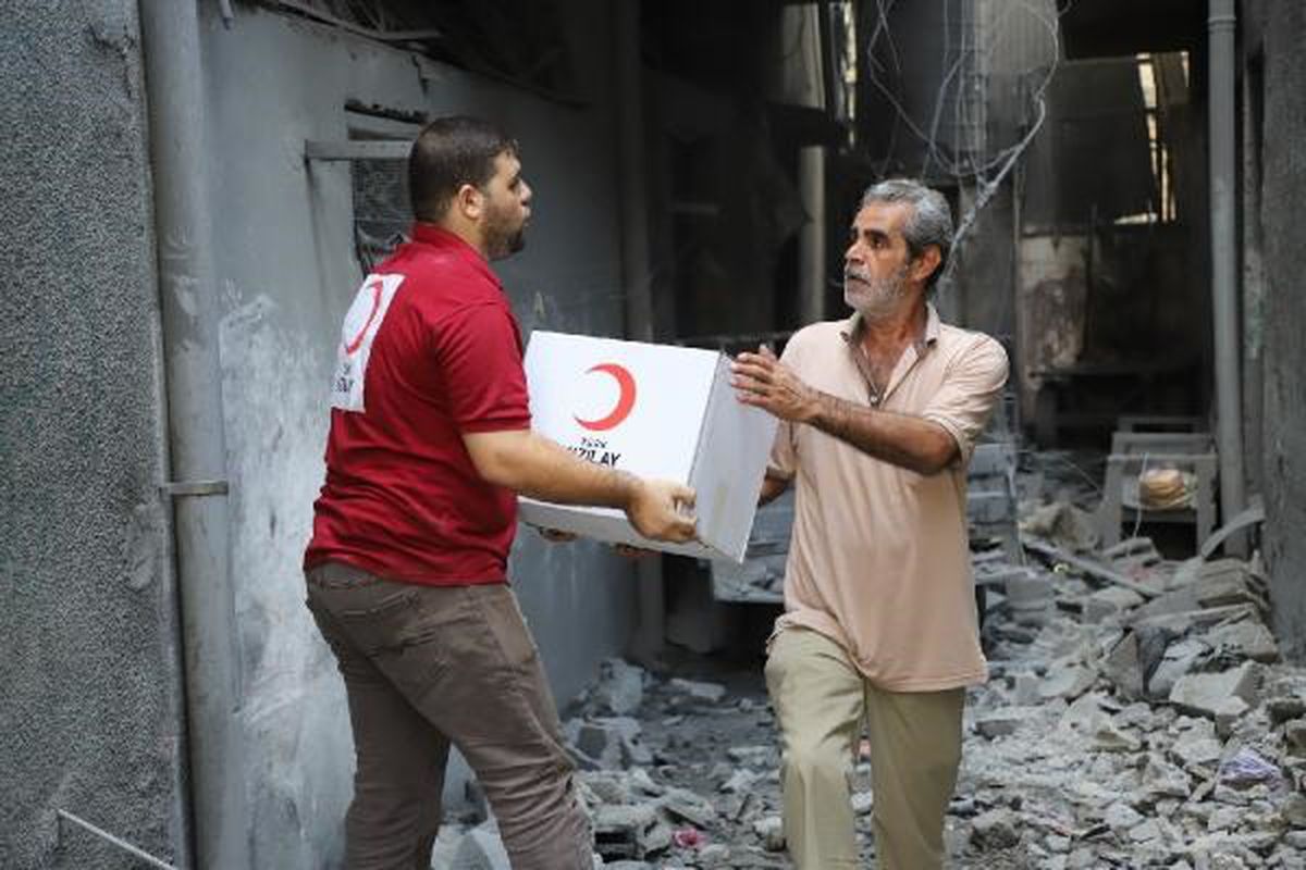 Türk Kızılay, Gazze\'deki sivillere insani yardımlarla destek sağlıyor