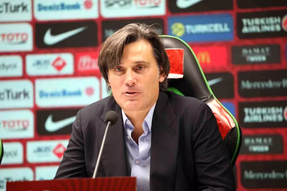 A Milli Futbol Takımı Teknik Direktörü Montella: Gurur duyuyorum