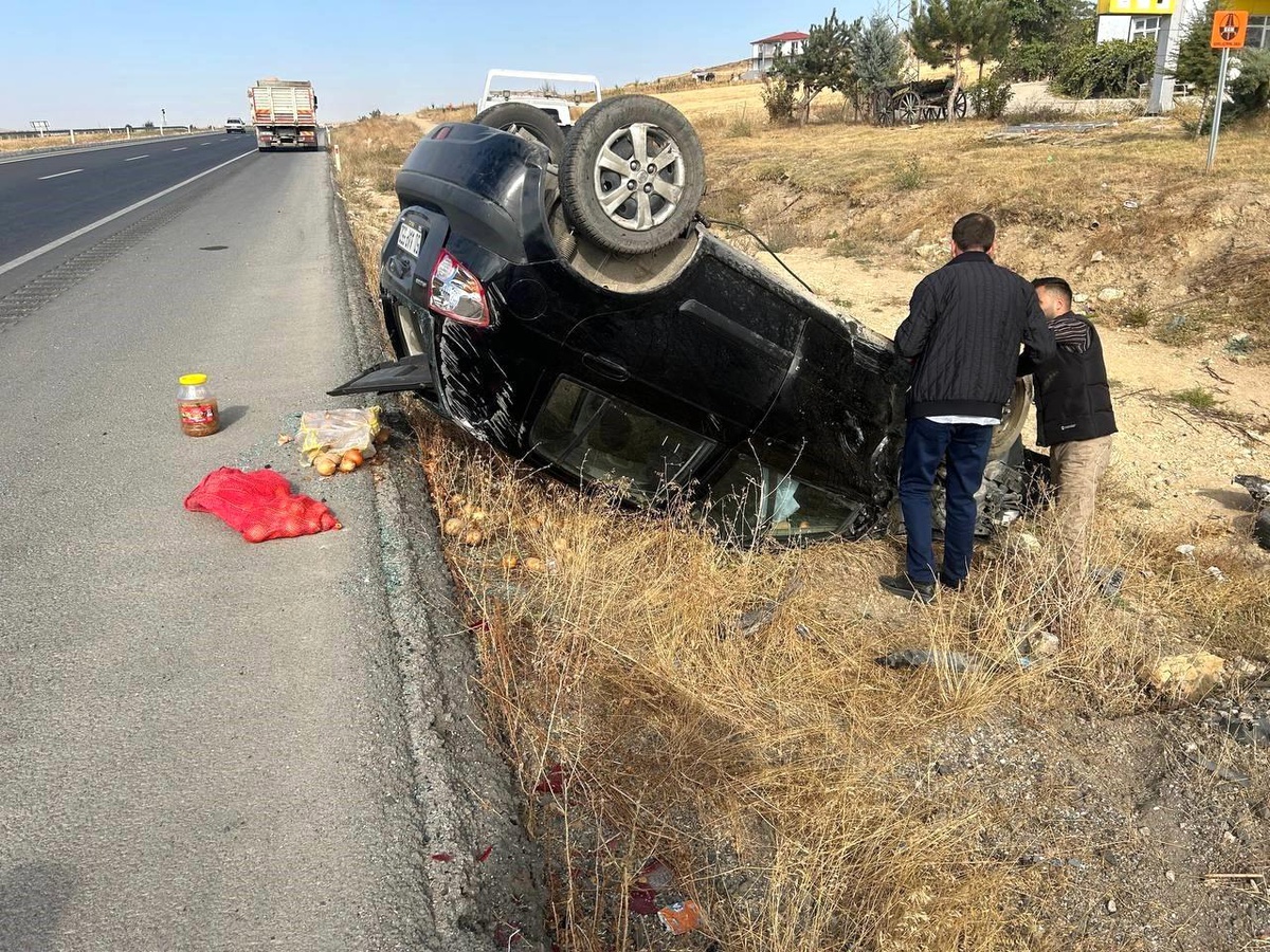 Yozgat\'ta Trafik Kazası: 4 Yaralı