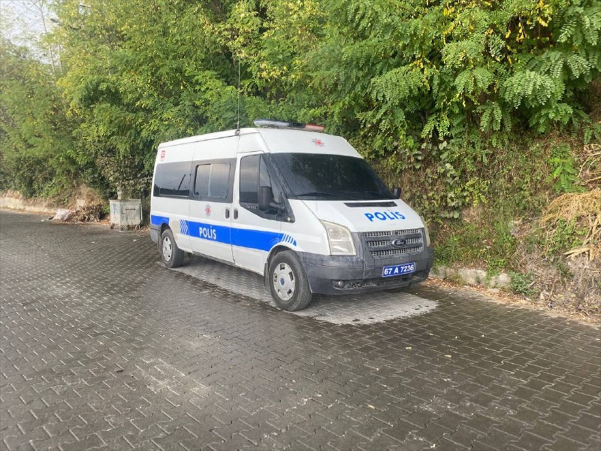 Zonguldak\'ta rahatsızlanan kişi evinde ölü bulundu