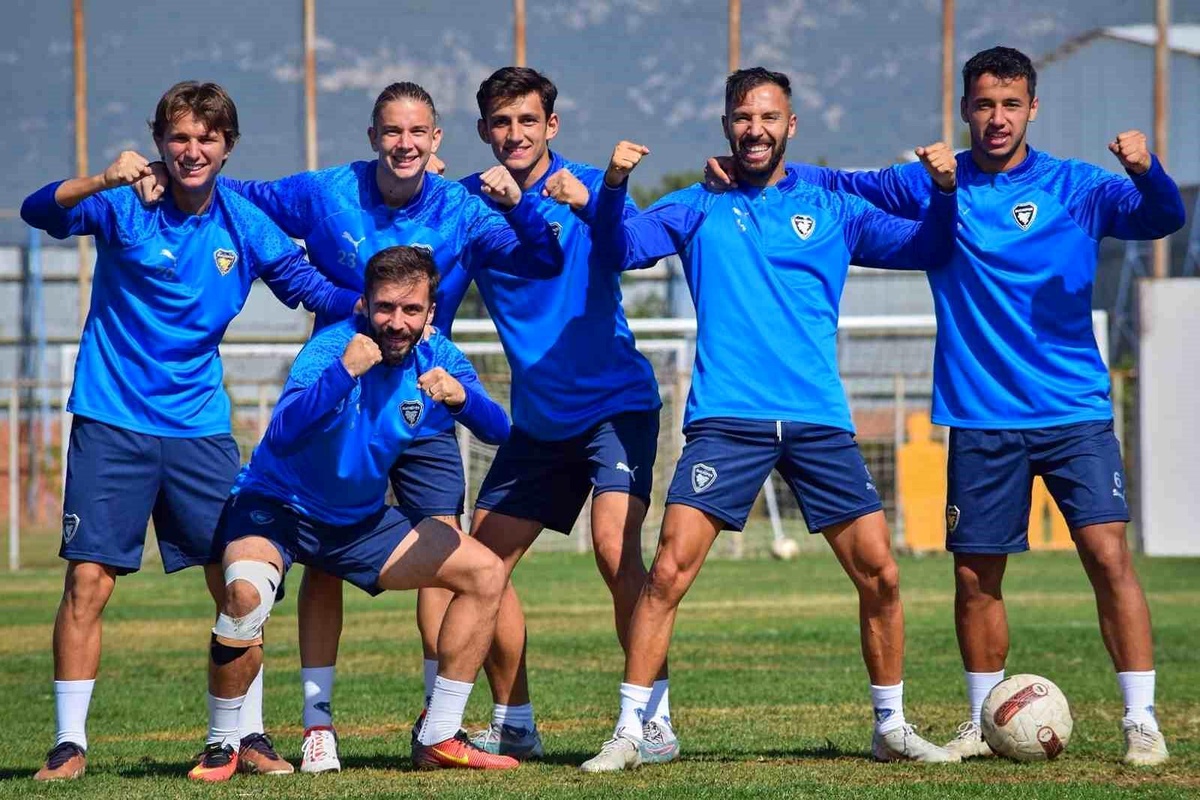 Bucaspor 1928, TFF 2. Lig Beyaz Grup\'ta Bursaspor\'u konuk edecek