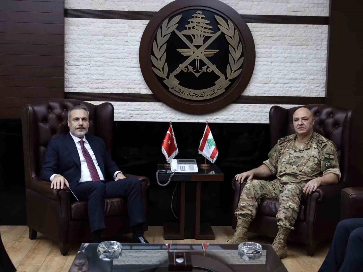 Bakan Fidan, Lübnan Genelkurmay Başkanı Aoun ile görüştü