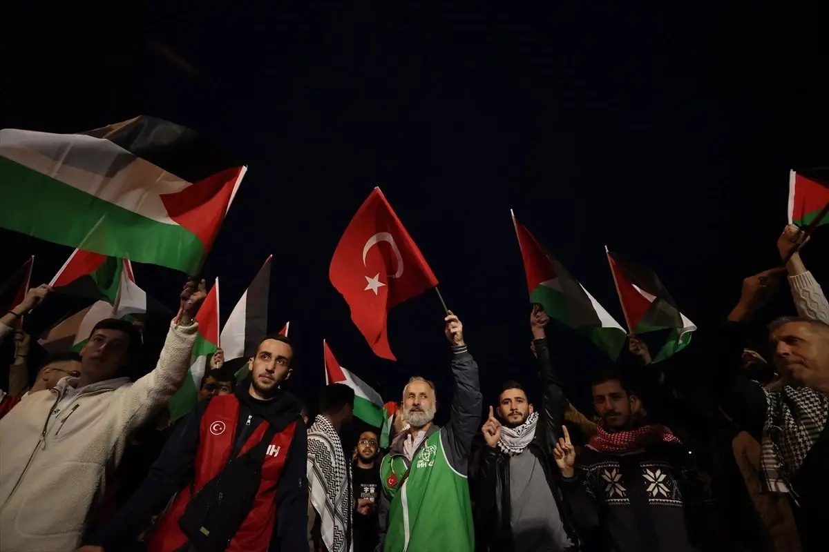 Düzce Belediyesi Filistin\'e Destek Programı Gerçekleştirdi