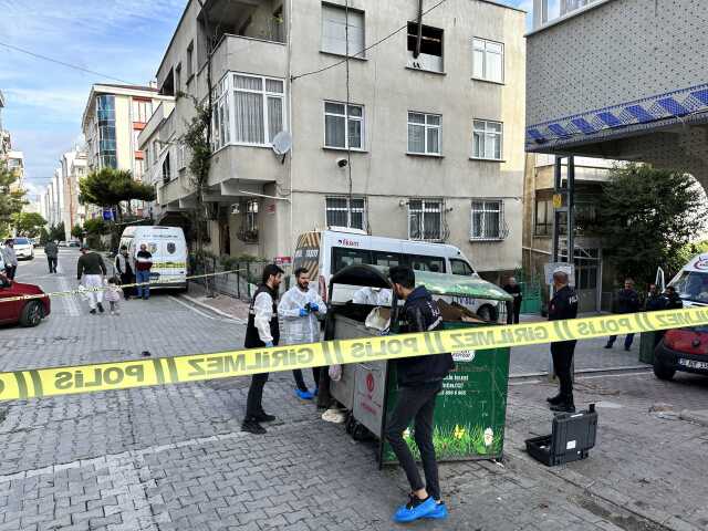 ESENYURT'TA ÇÖPTE YENİ DOĞMUŞ BEBEĞE AİT CESET BULUNDU