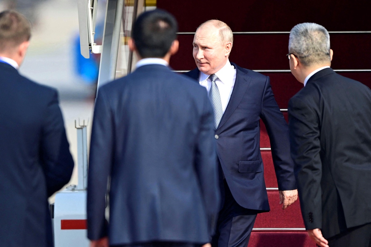 Putin, Çin\'de Batı karşıtı koalisyonu güçlendirmeyi hedefliyor