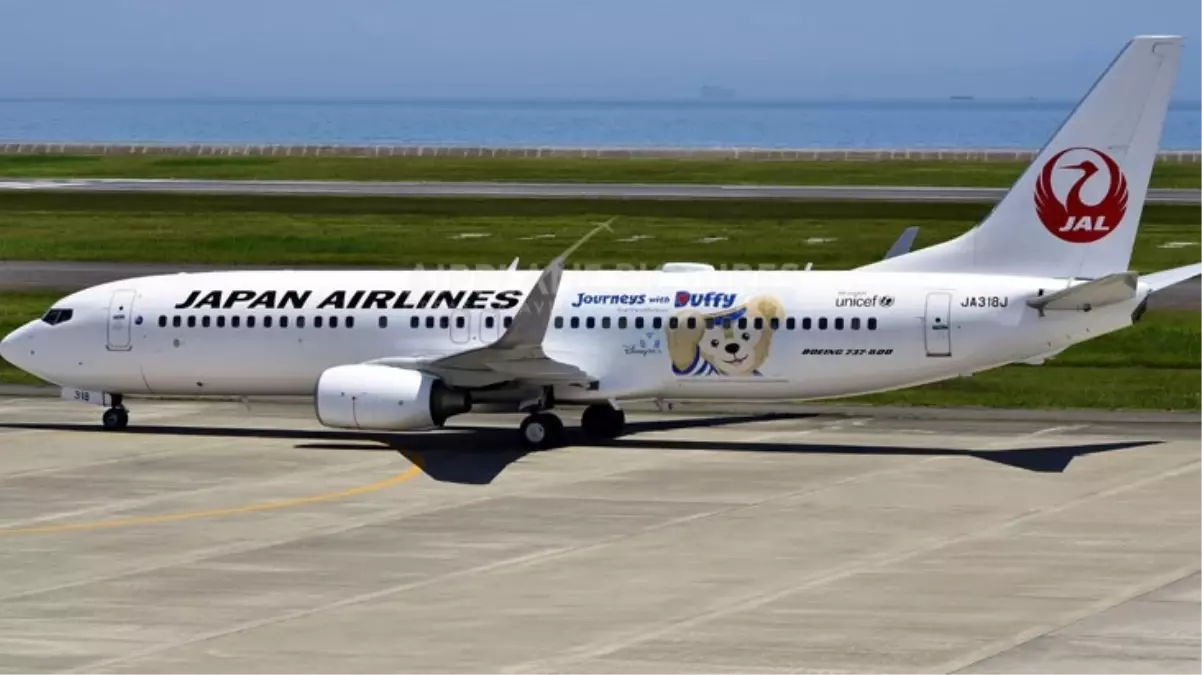 Sumo güreşçisi grubunun bindiği uçak kalkamadı