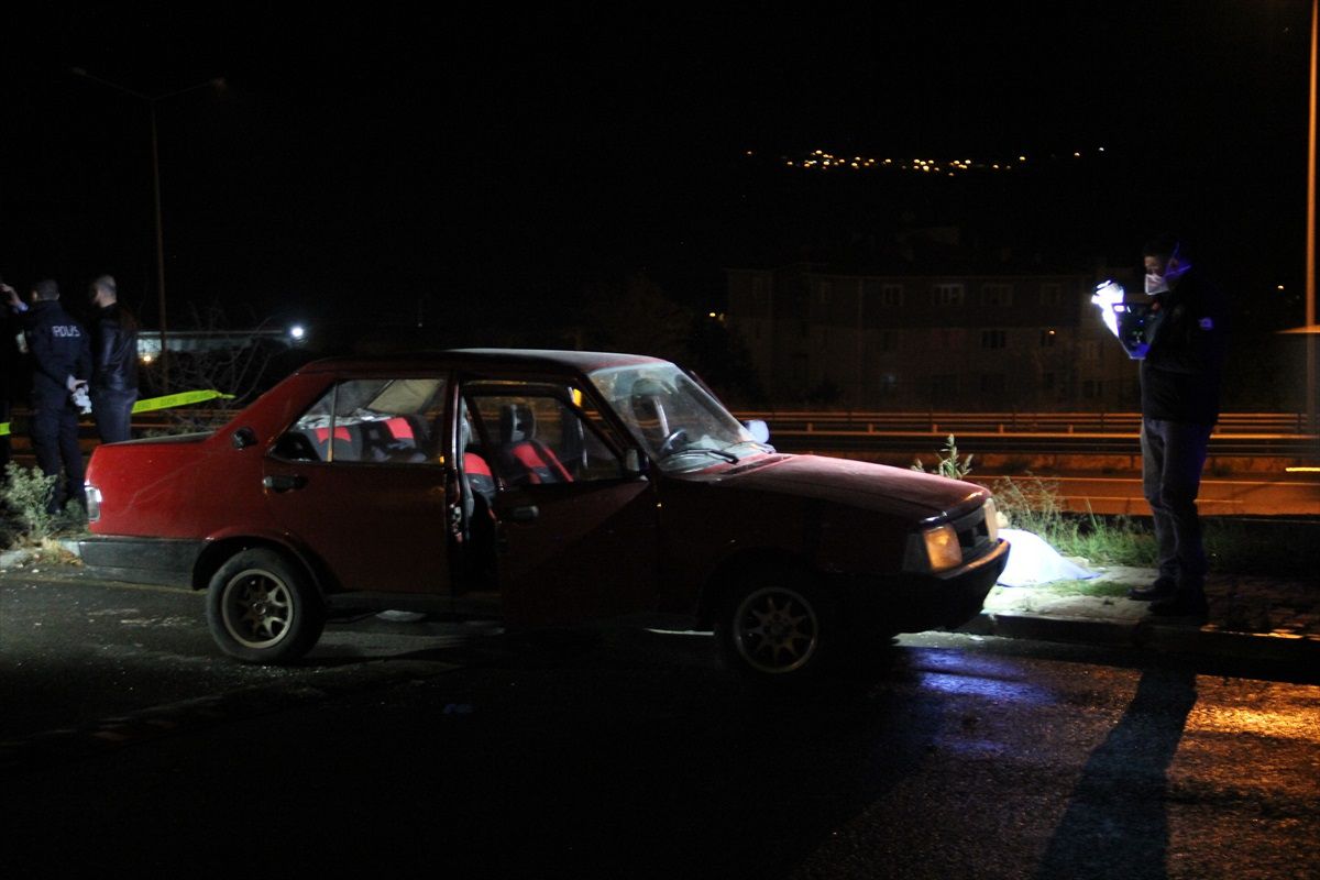 Tekirdağ\'da bir kişi otomobilde ölü bulundu