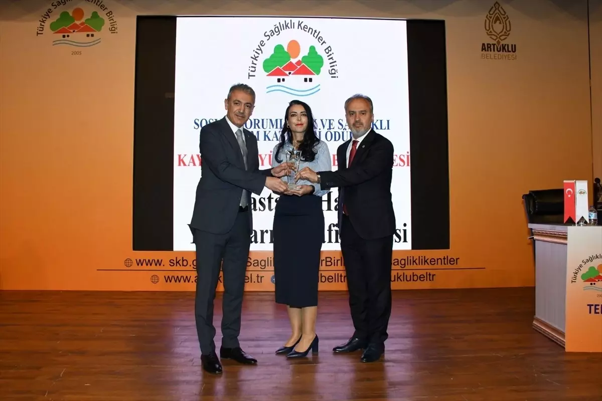 Kayseri Büyükşehir Belediyesi Hasta ve Hasta Yakınları Misafirhanesi Ödül Aldı