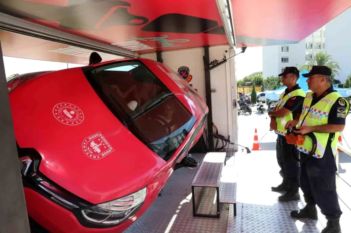 ALKÜ\'de Trafik ve Kask Konulu Konferans Gerçekleştirildi