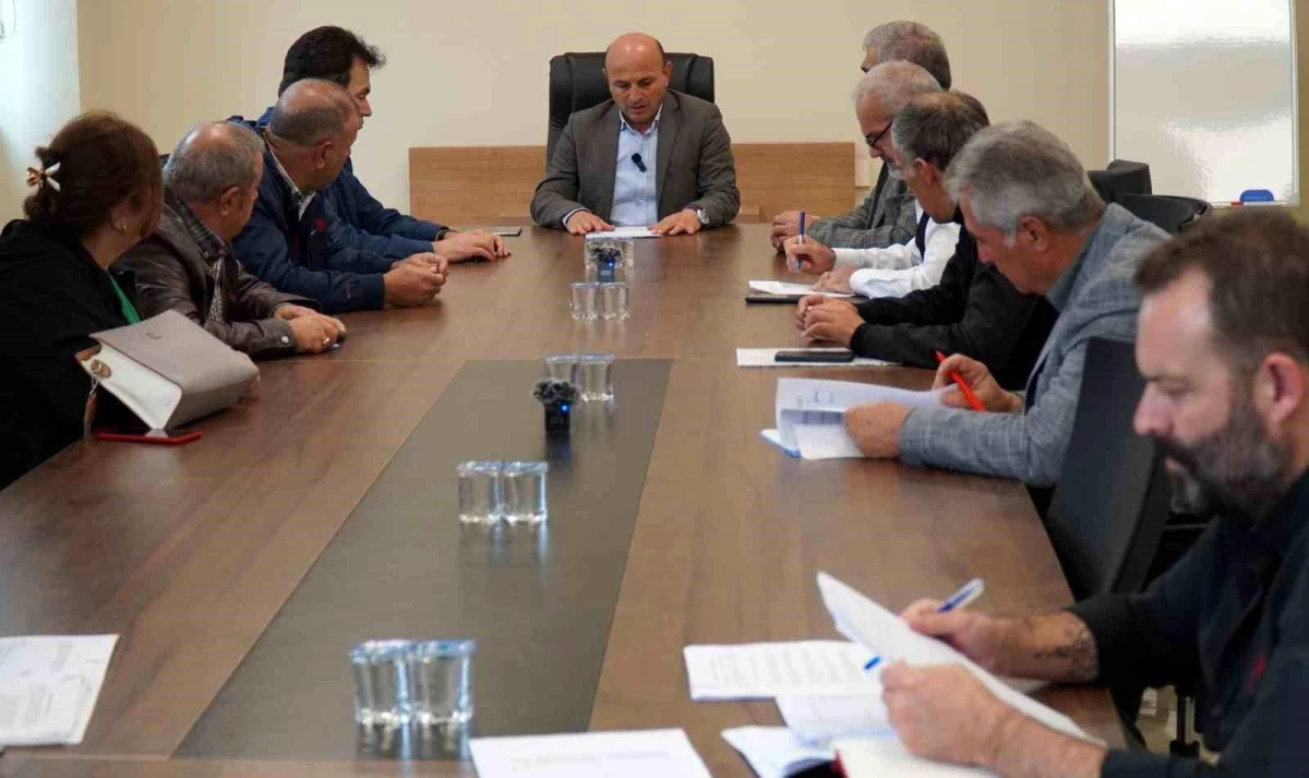Altınova Belediye Meclisinde İsrail Kınandı