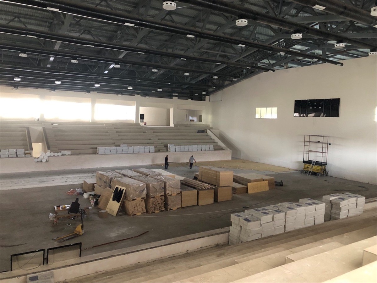 Bitlis\'te Yeni Spor Salonu Çalışmaları Tamamlanıyor