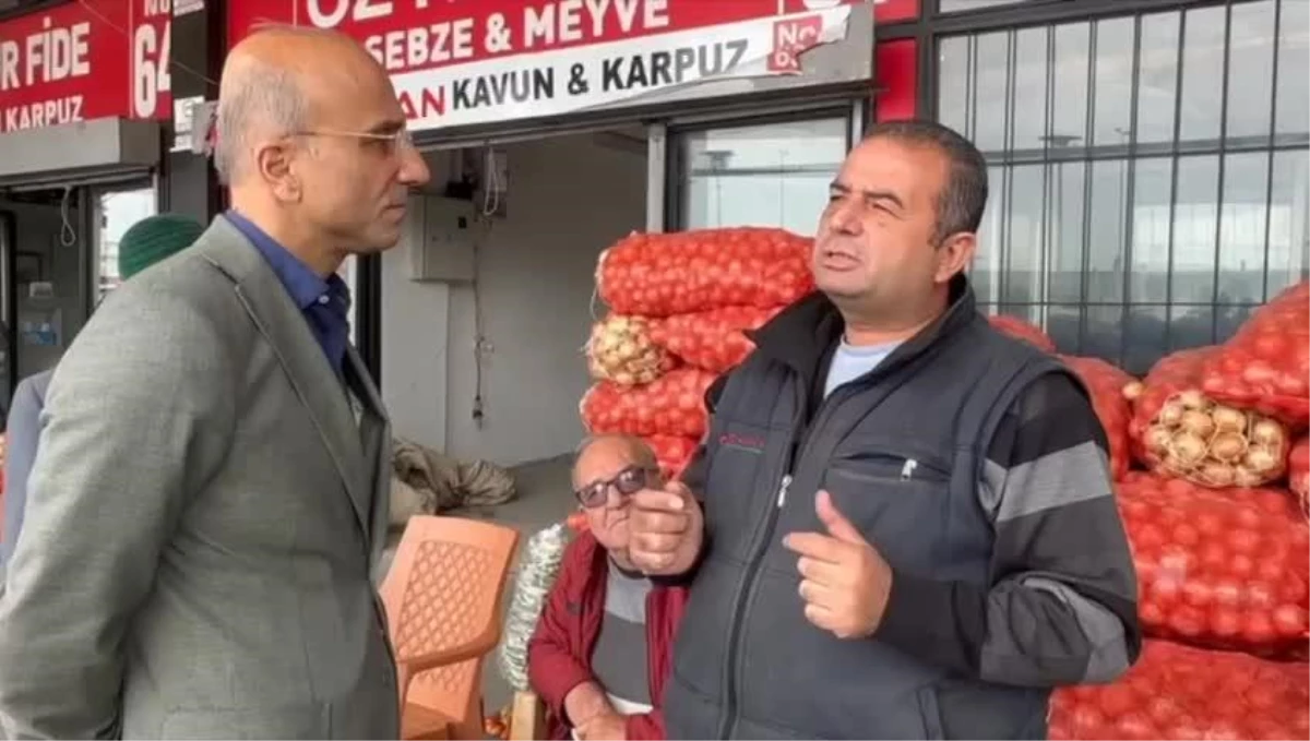 CHP Milletvekili Aşkın Genç, Kayseri\'deki Meyve Sebze Halinde Yapılan Zamlara Tepki Gösterdi