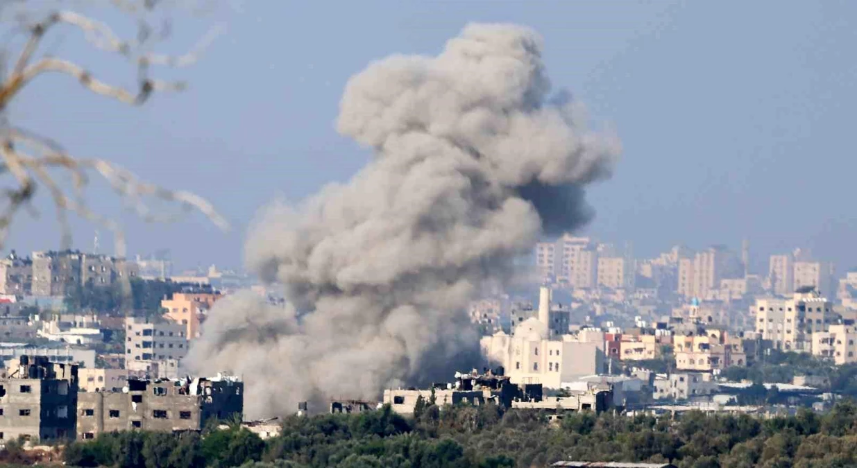 Mısır, İsrail\'in Gazze\'deki hastane saldırısı nedeniyle 3 günlük yas ilan etti