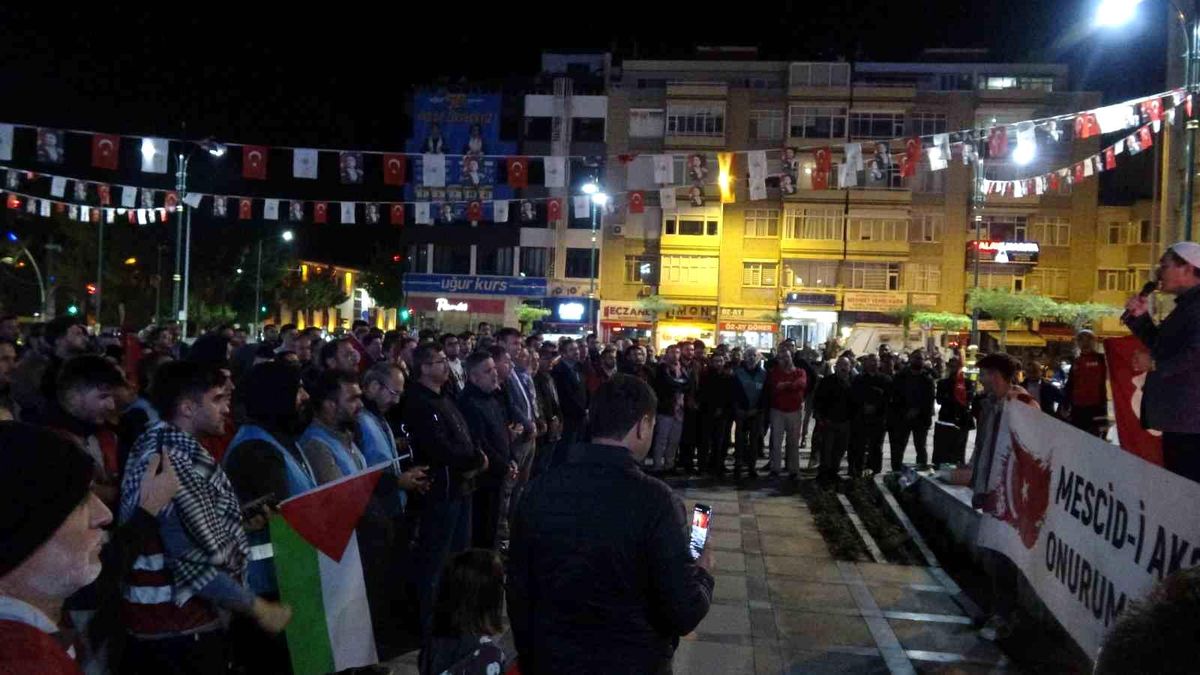 Burdur\'da İsrail\'in Gazze\'deki saldırısı protesto edildi