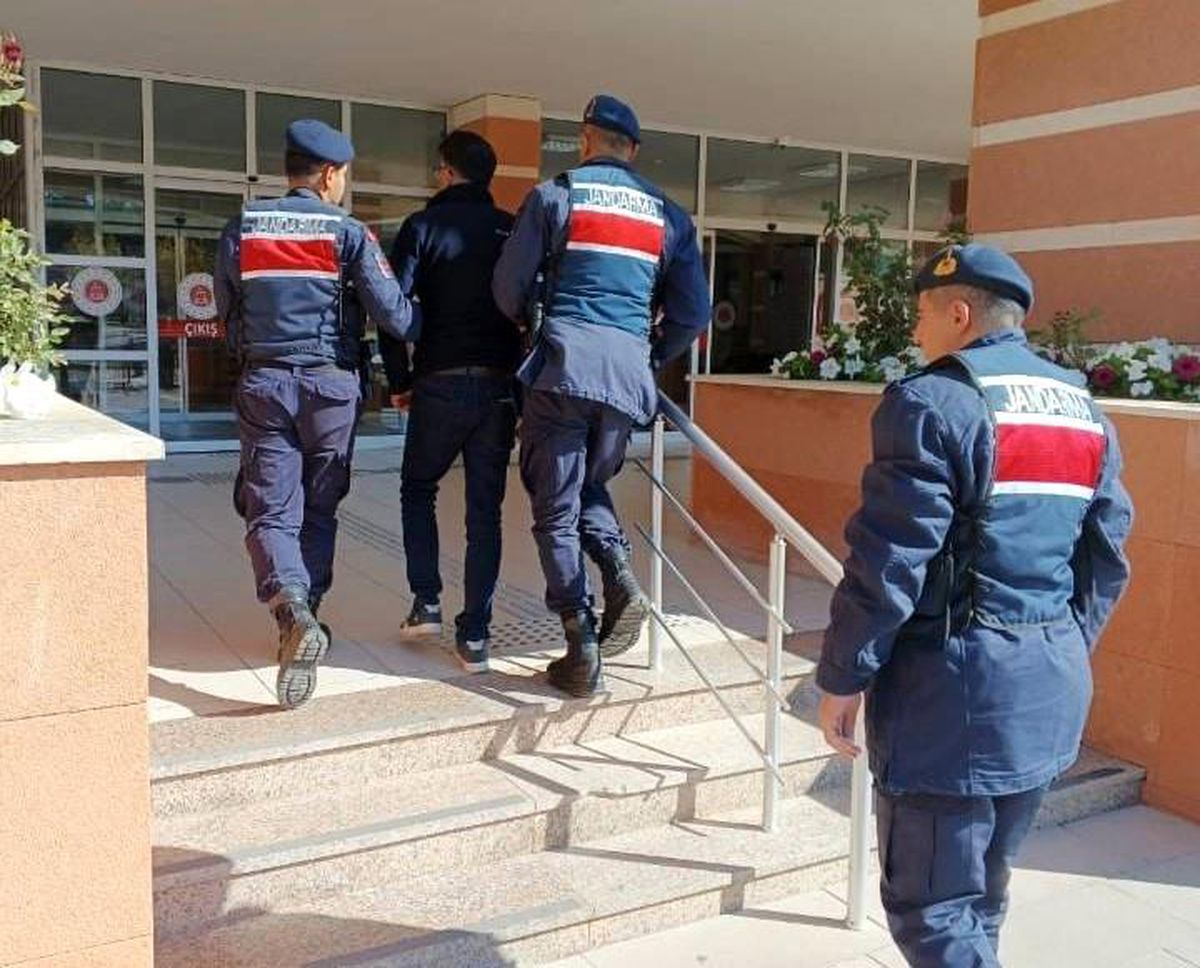 Kastamonu\'da Aranan 5 Şüpheli Gözaltına Alındı