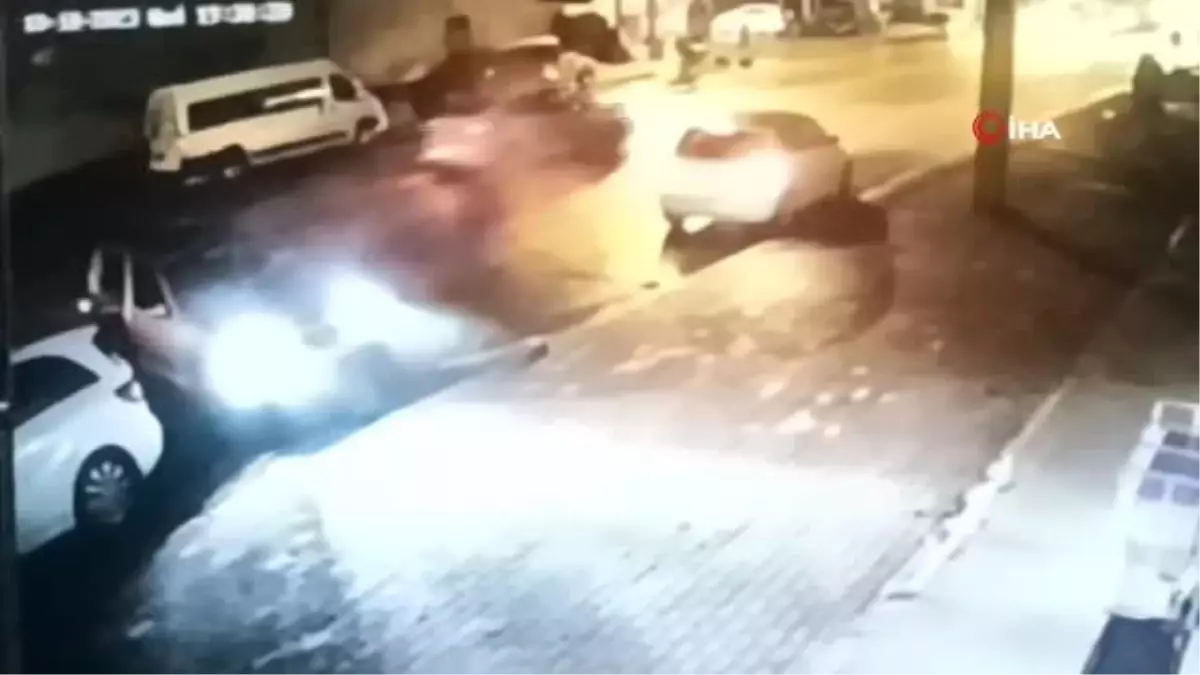 Gebze\'de kaygan yolda kaza: 3 kişi yaralandı