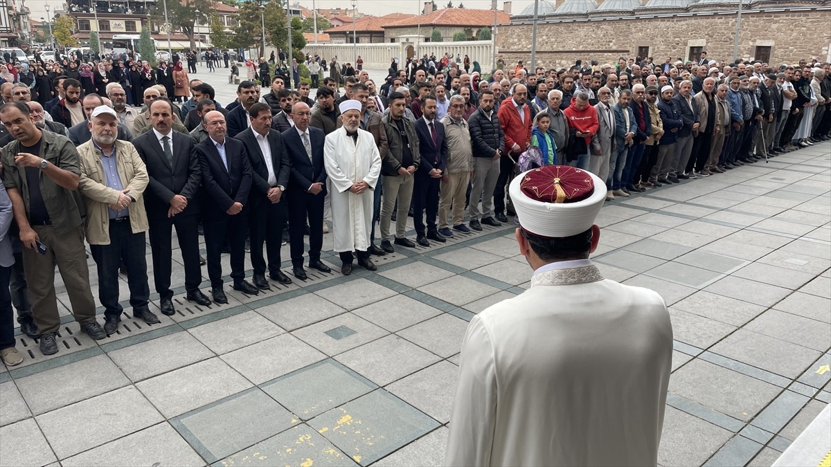 Türkiye\'de Filistinliler için gıyabi cenaze namazı kılındı