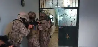 Mersin'de Yüksek Faizle Para Veren Şüphelilere Operasyon: 7 Gözaltı