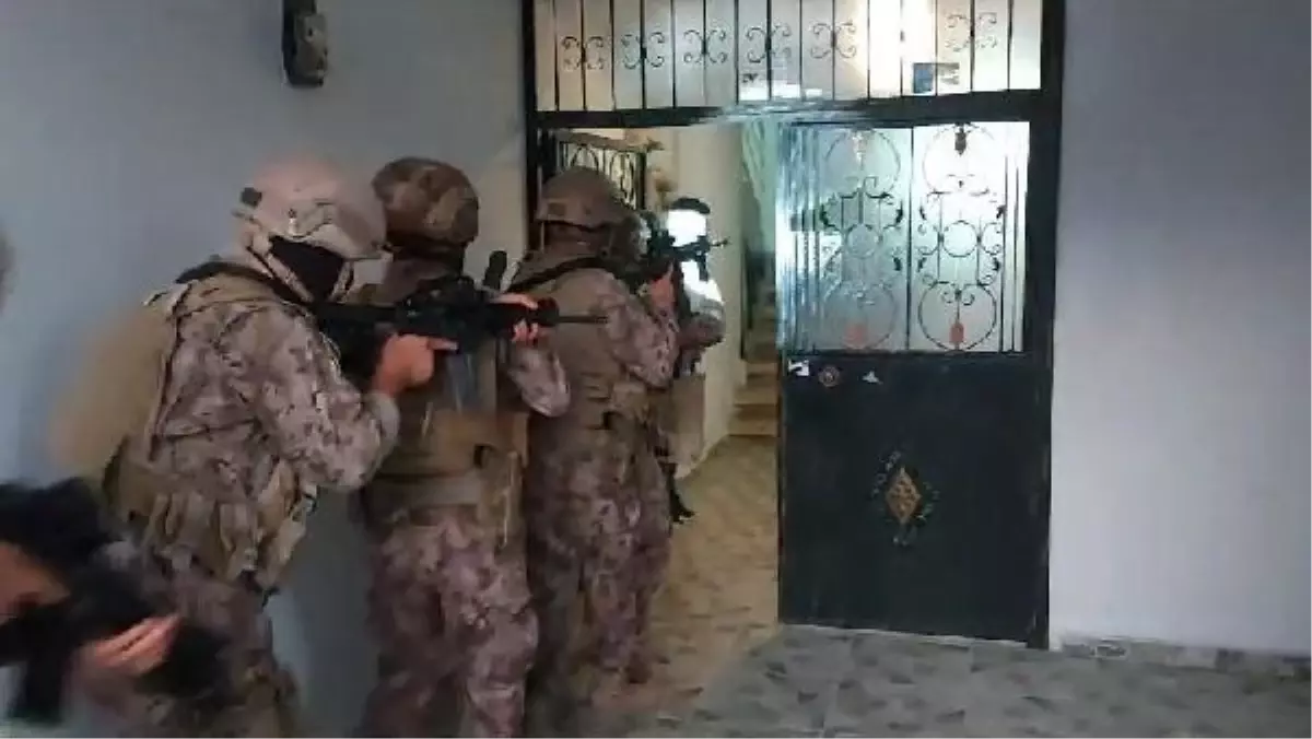 Mersin'de Yüksek Faizle Para Veren Şüphelilere Operasyon: 7 Gözaltı