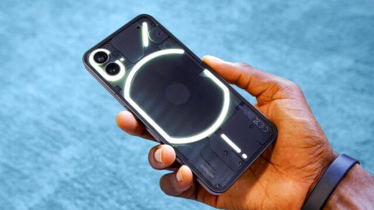 Nothing Phone (1) için yeni güncelleme: Nothing OS 2.0.4