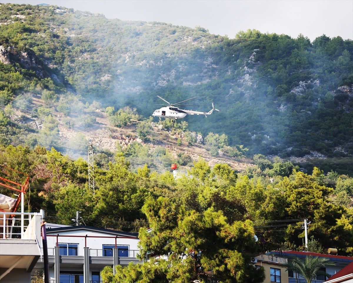 Alanya\'da çıkan yangın kontrol altına alındı