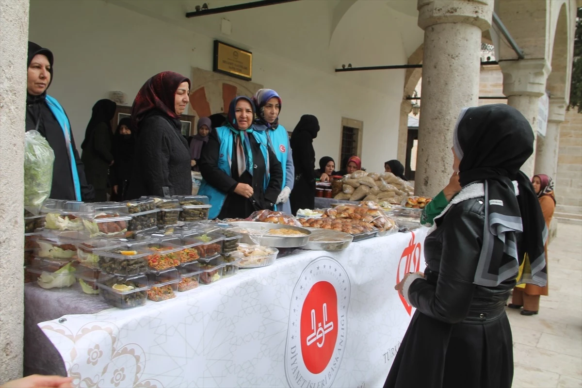 Amasya\'da Filistin\'e Yardım Kermesi Düzenlendi