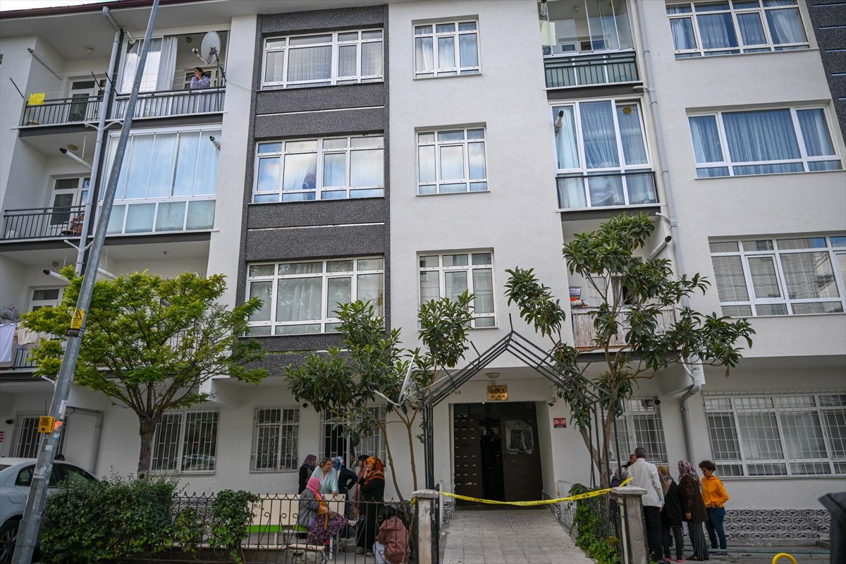 Ankara\'da Bir Kişi Eşini Boğarak Öldürdü