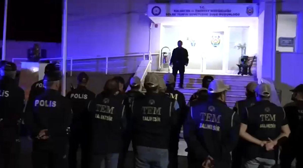 Balıkesir\'de PKK\'nın finansman ayağına operasyon: 13 kişi yakalandı