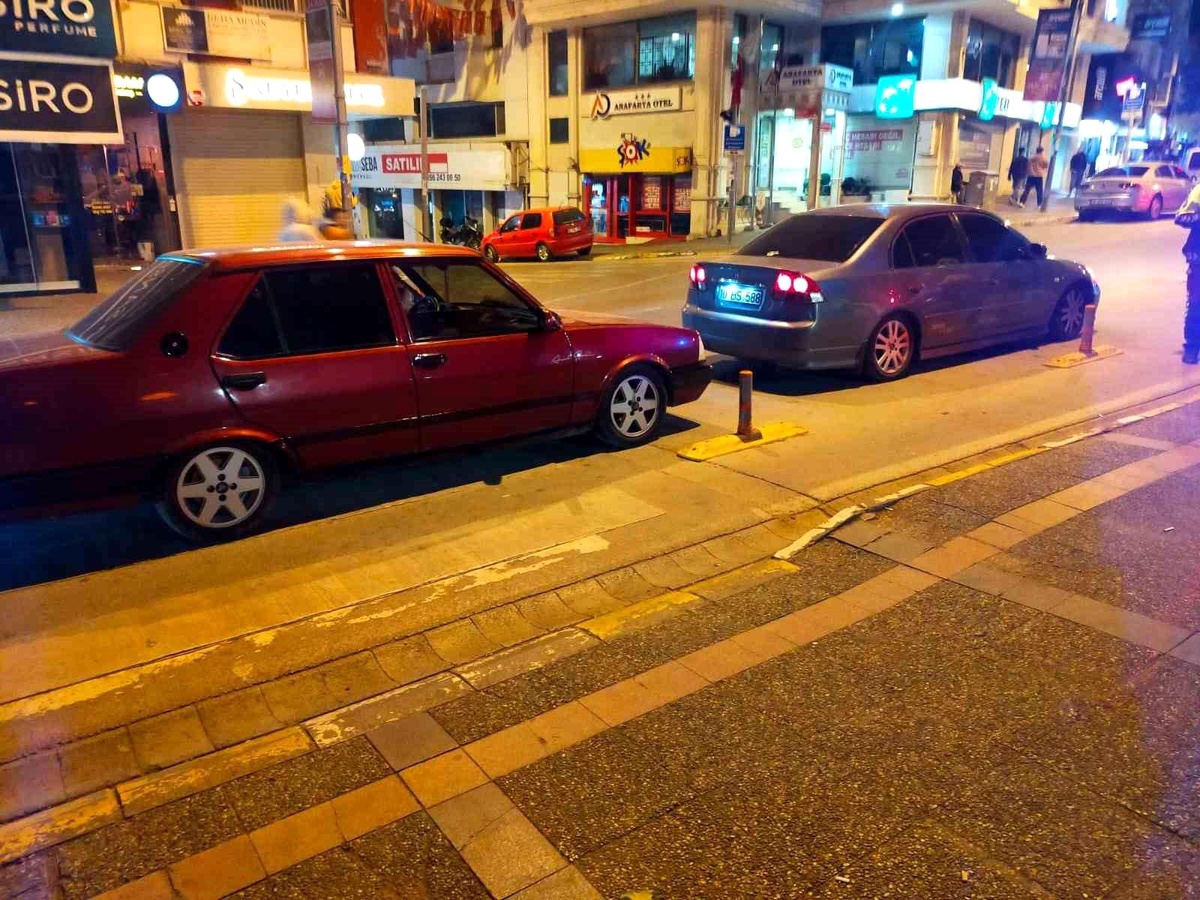 Balıkesir\'de Yüksek Seste Müzik Dinleyenlere İdari Para Cezası