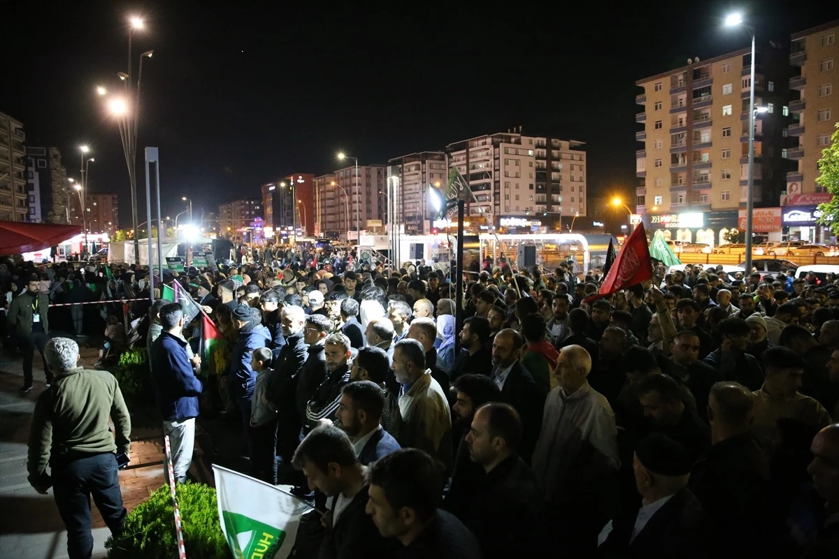 Diyarbakır ve Batman\'da İsrail\'in saldırıları protesto edildi