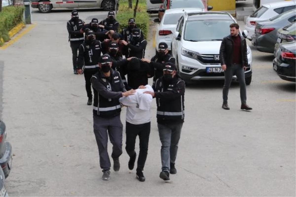 Eskişehir\'de Tefeci Operasyonu: 5 Şüpheli Gözaltına Alındı