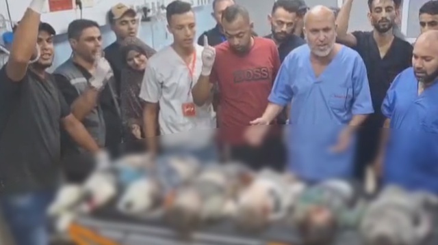 Gazze Avrupa Hastanesi Müdürü: İsrail'in Han Yunus saldırısında hayatını kaybeden çocukların cenazeleri önünde açıklama Gazze Avrupa Hastanesi Müdürü: İsrail'in Han Yunus saldırısında hayatını kaybeden çocukların cenazeleri önünde açıklama