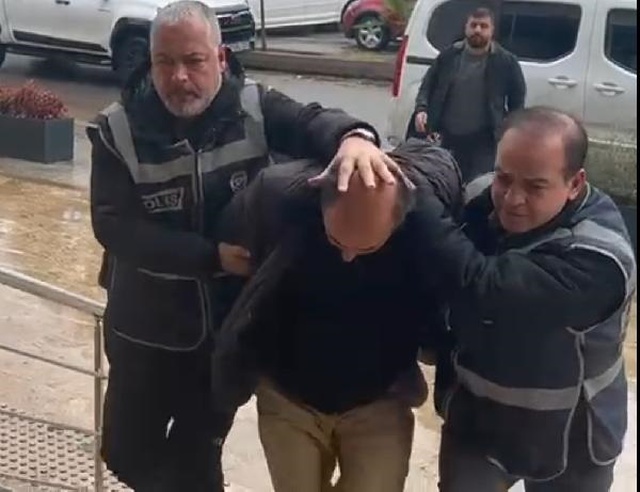 Metruk binada kan donduran cinayet! İlişkiye girdiği kadını parayı beğenmeyince öldürdü Metruk binada kan donduran cinayet! İlişkiye girdiği kadını parayı beğenmeyince öldürdü