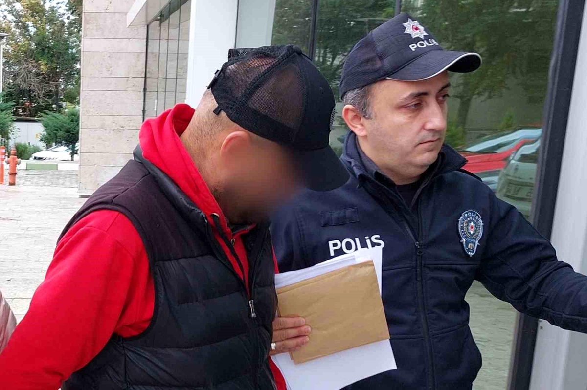 Samsun\'da İnşaat Deposundan Hırsızlık Yapan 2 Kişi Yakalandı