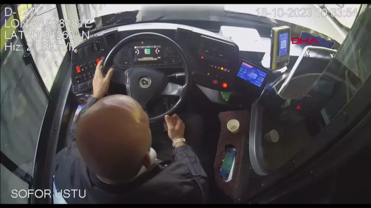 İETT Şoförüne Yol Verme Tartışmasında Baltalı Saldırı