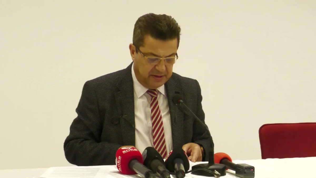 İzmir Tabip Odası Başkanı Süleyman Kaynak: "Şehir Hastanesi\'nde Ruhsatlandırma Süreci Tamamlandı Mı?"