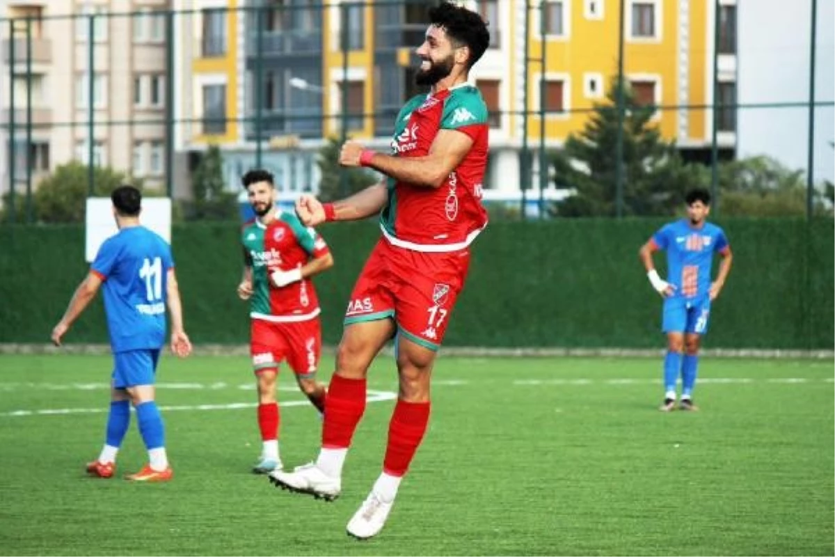 Karşıyaka\'nın yeni transferi Enes Nalbantoğlu takımın en skorer ismi oldu
