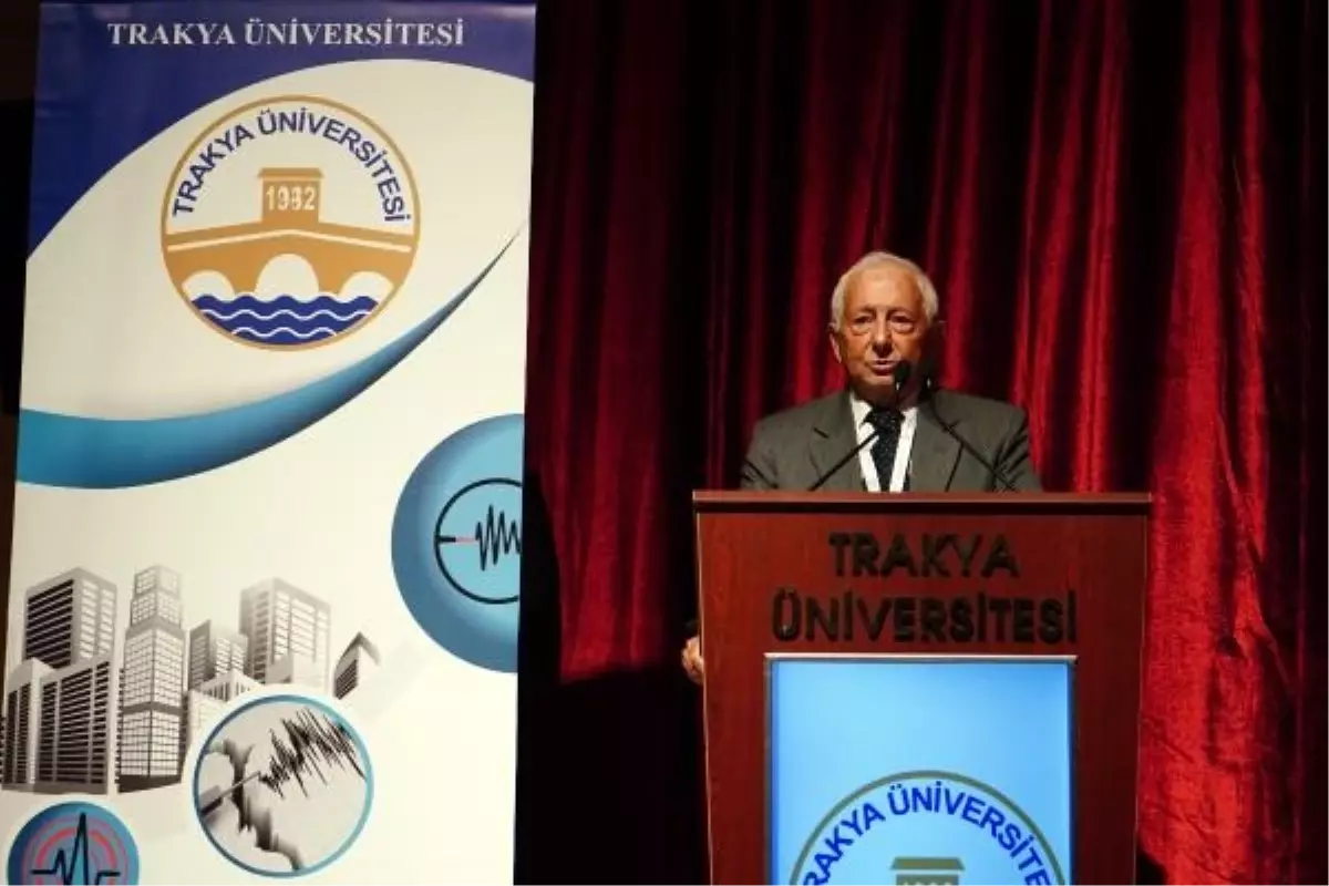 Prof. Dr. Yılmaz: Arabistan'daki deprem levhası tıpkı bir buldozer gibi doğuyu sıkıştırıyor