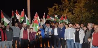 Savur'da İsrail'in Gazze'deki Hastaneye Saldırısını Protesto Eden Vatandaşlar Toplandı
