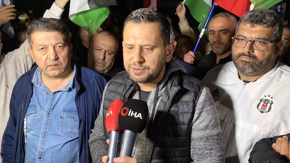 İstanbul\'da Taksiciler İsrail\'i Protesto Etti