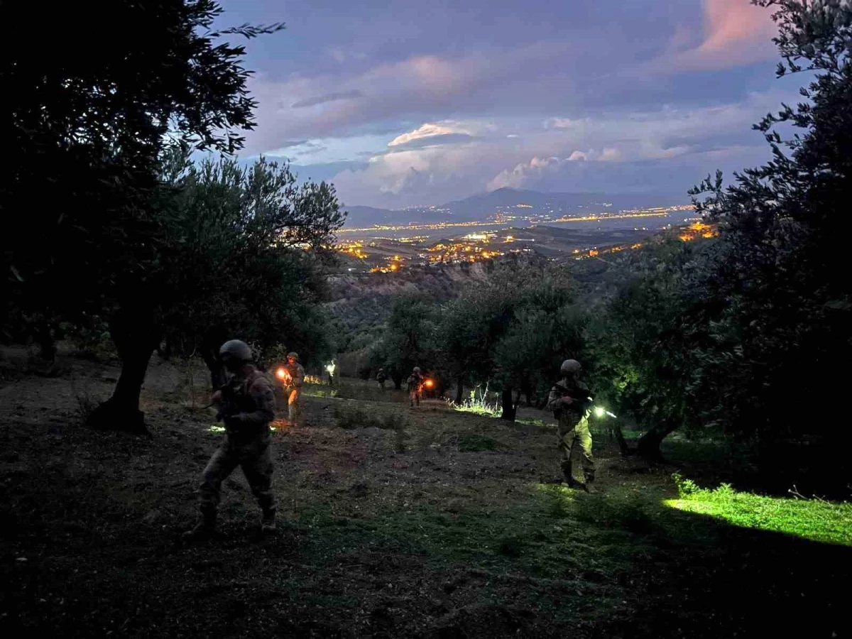 Hatay İl Jandarma Komutanlığı, Narenciye ve Zeytin Bahçelerinde Hırsızlık Olaylarına Karşı Nöbet Tutuyor