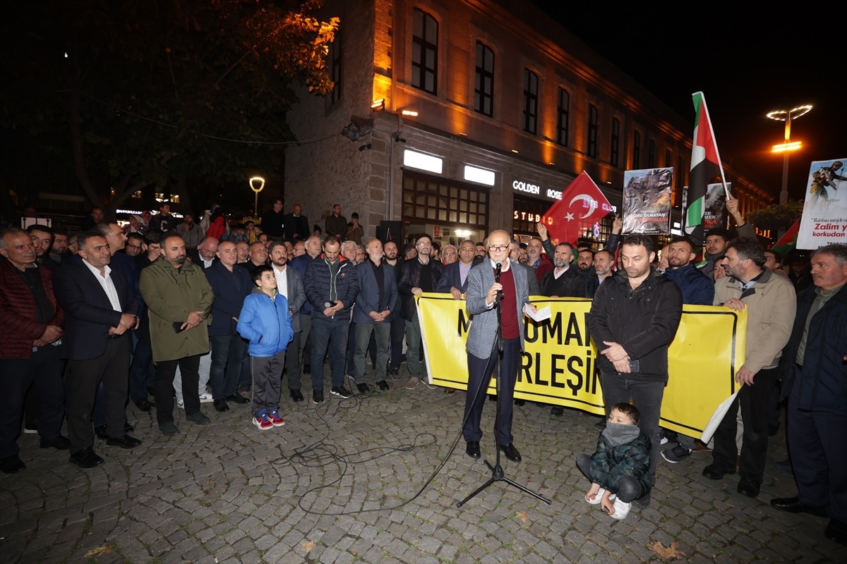 Trabzon Sivil İnsiyatifi İsrail\'in Gazze saldırılarına tepki gösterdi