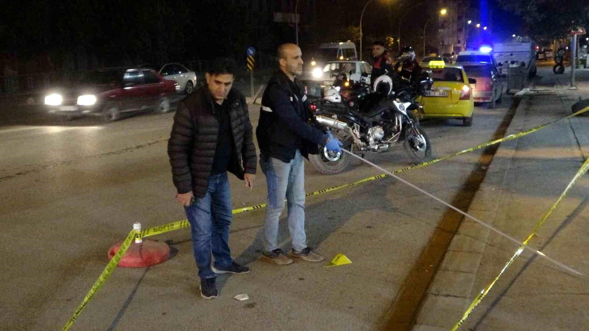 Malatya\'da Yol Kenarında Silahlı Saldırı: Bir Kişi Ağır Yaralandı