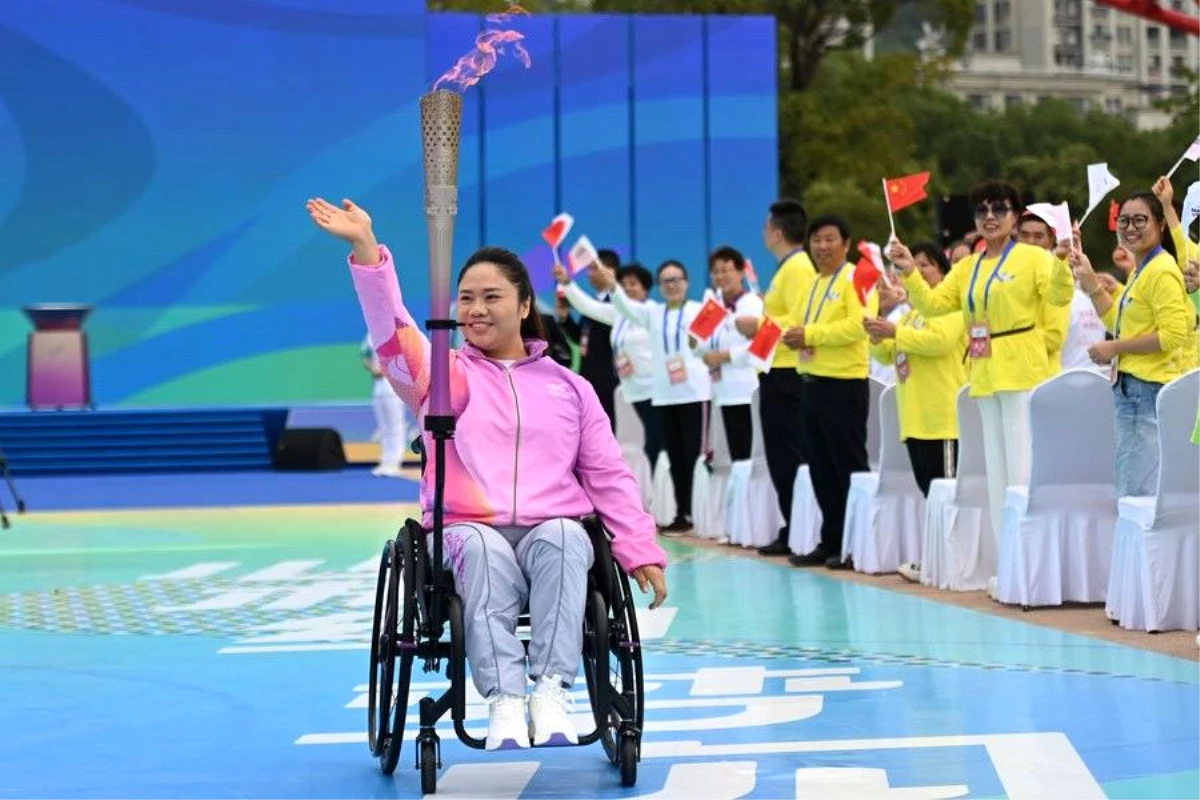 Çin\'de 4. Asya Paralimpik Oyunları Meşale Turu Başladı