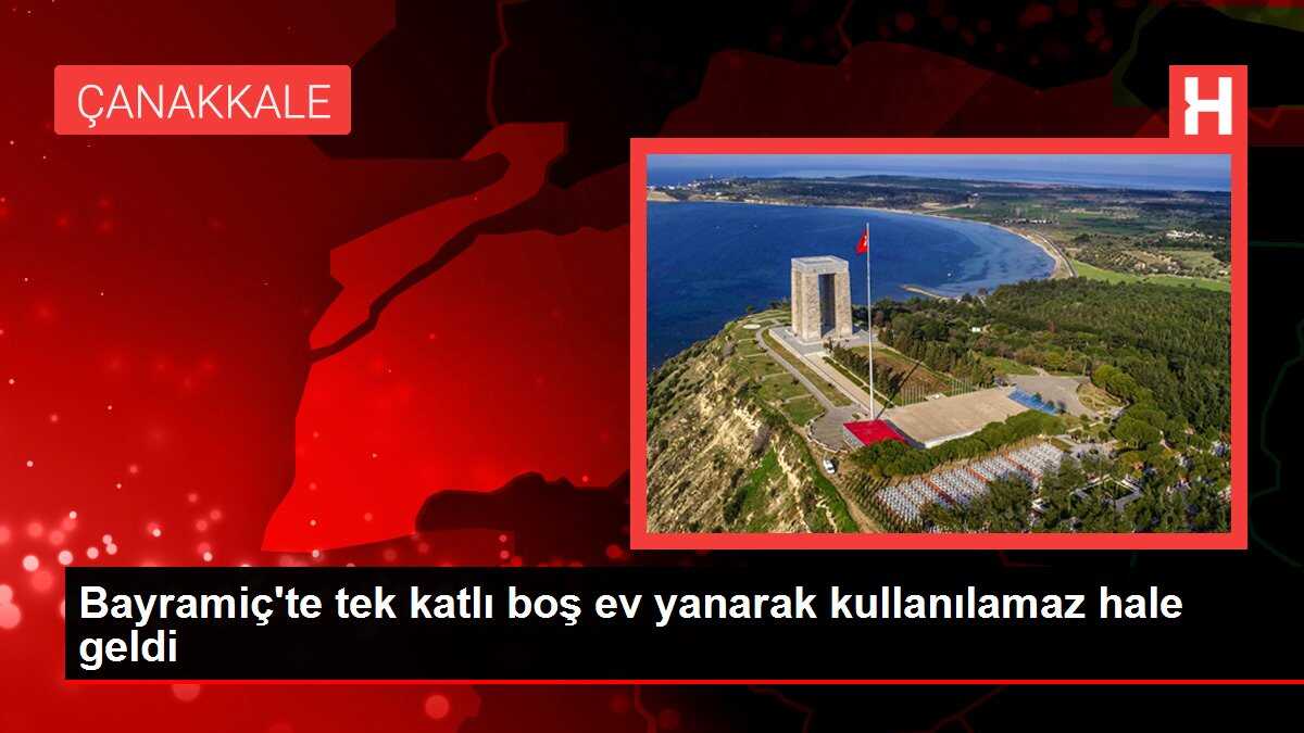 Bayramiç'te tek katlı boş ev yanarak kullanılamaz hale geldi